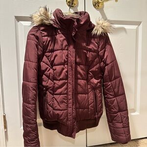 American Eagle Puffer Jacket Fur Hood